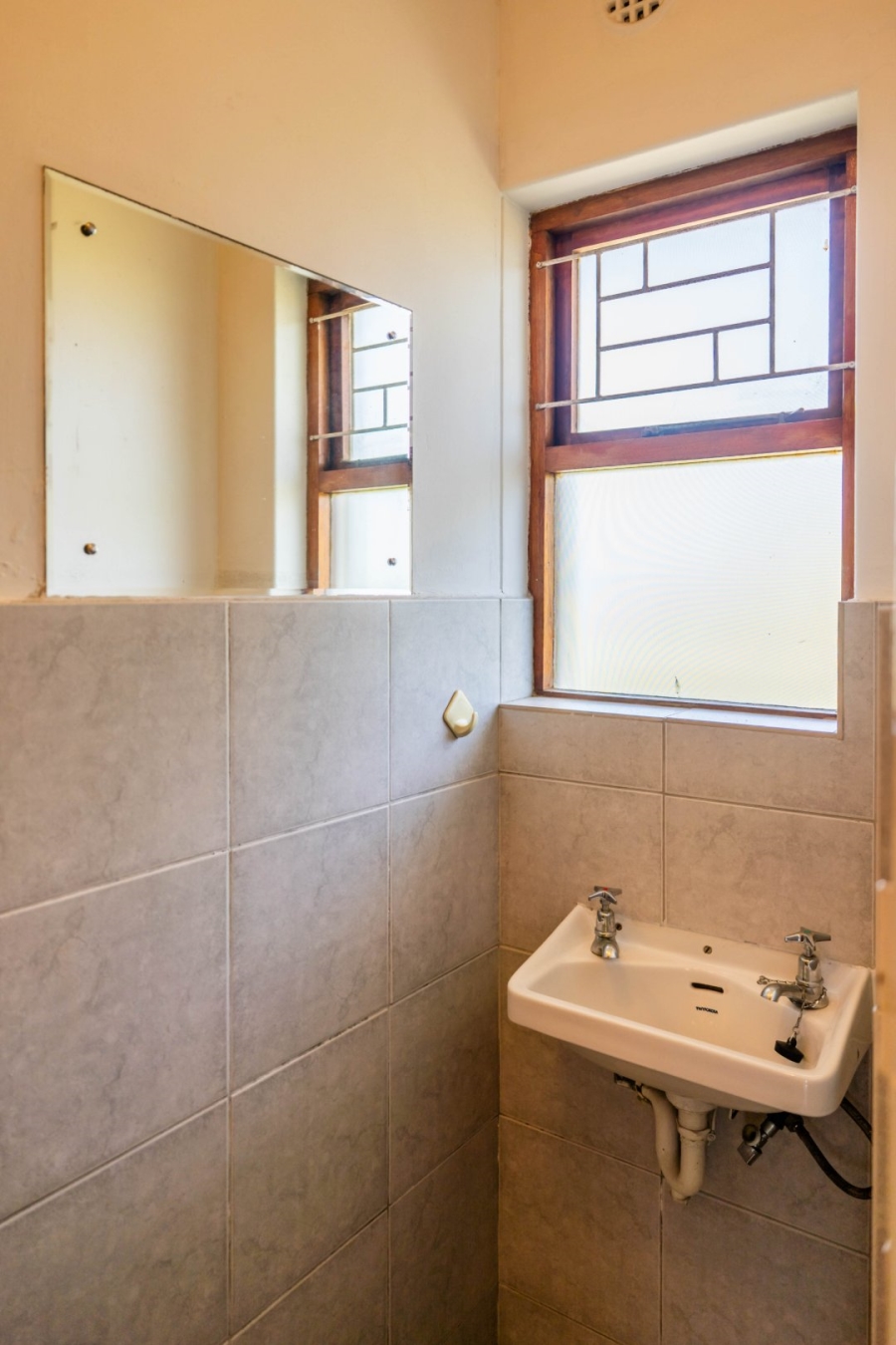 2 Bedroom Property for Sale in Rosebank Western Cape